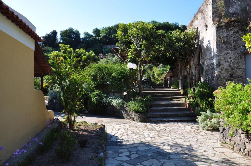 Hotel La Marticana Иския Екстериор снимка