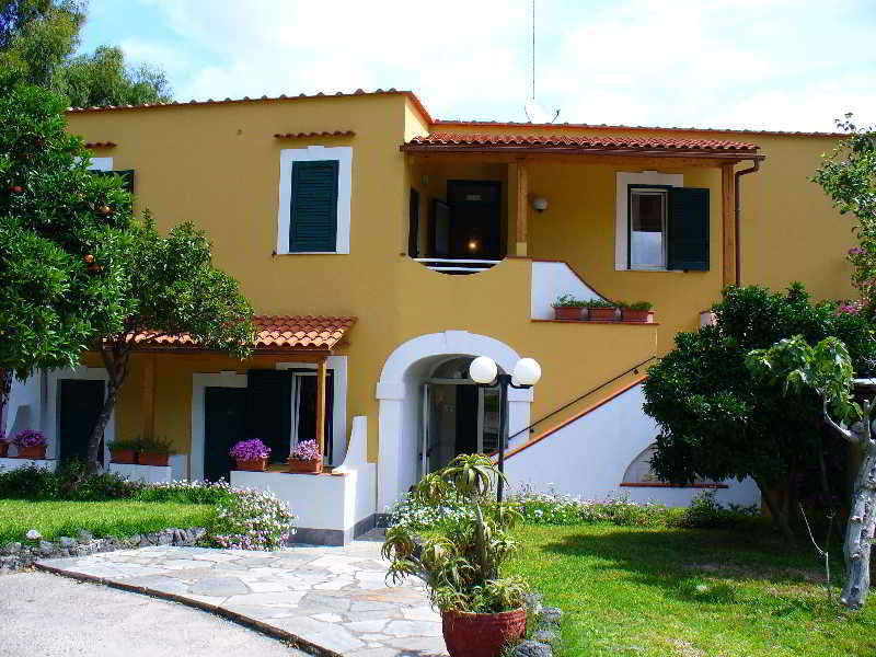 Hotel La Marticana Иския Екстериор снимка