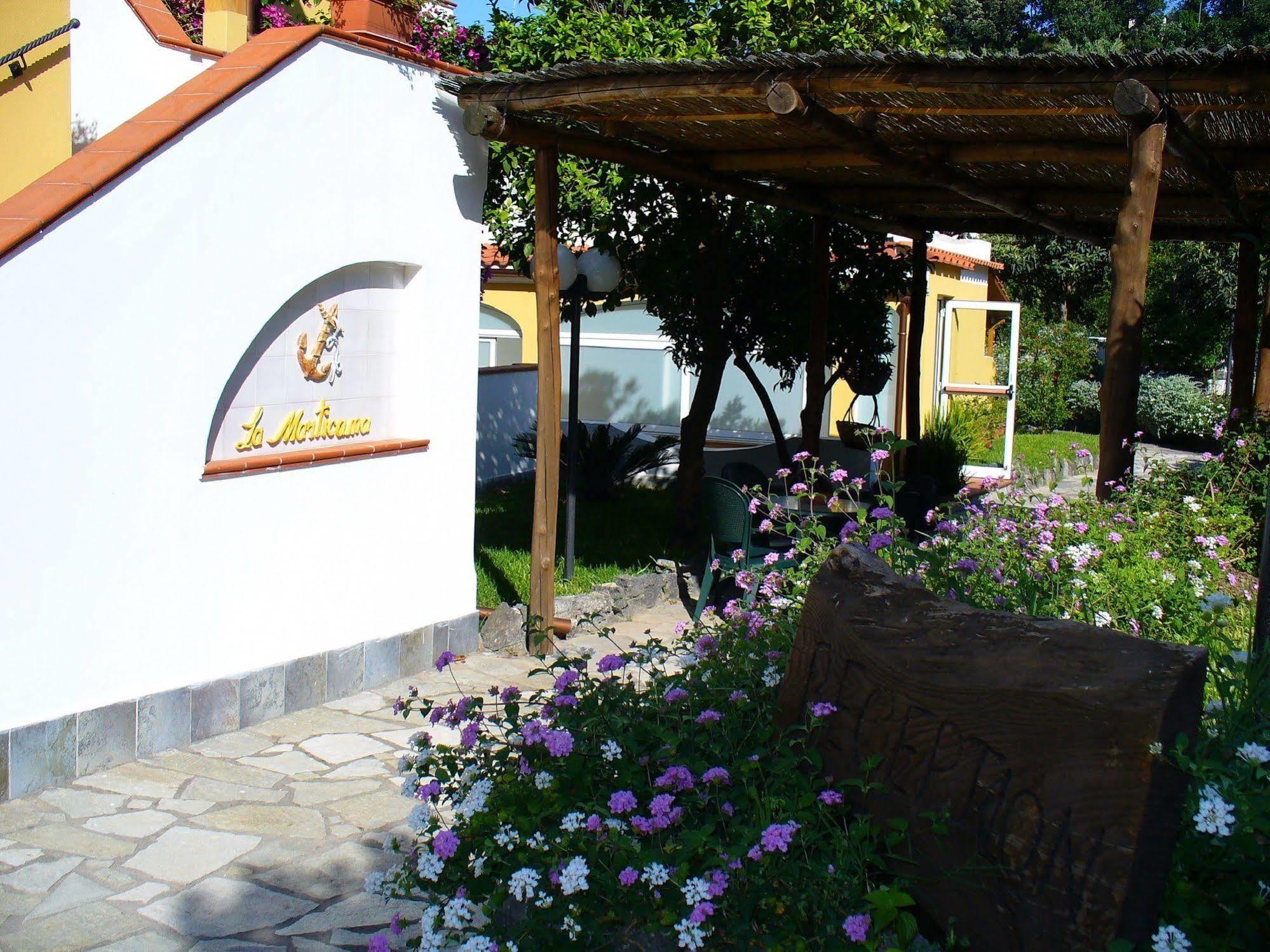 Hotel La Marticana Иския Екстериор снимка